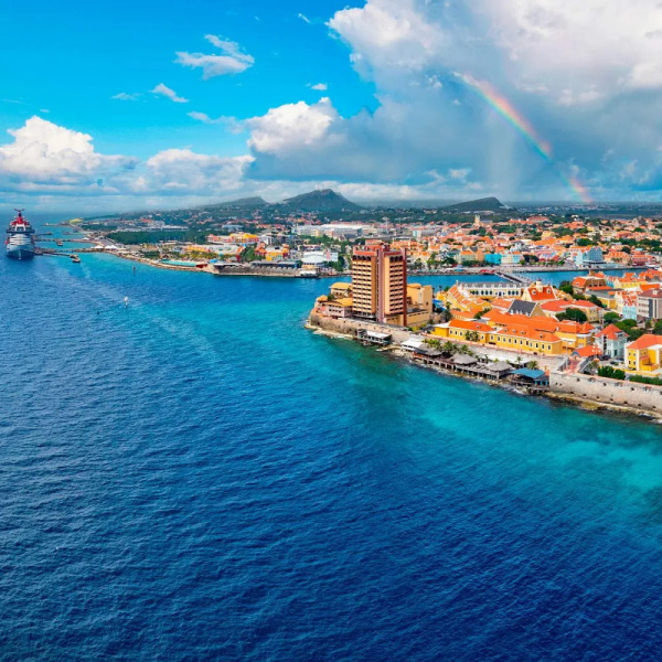 Curazao: ¡Playa, Sol y Dutch Style!